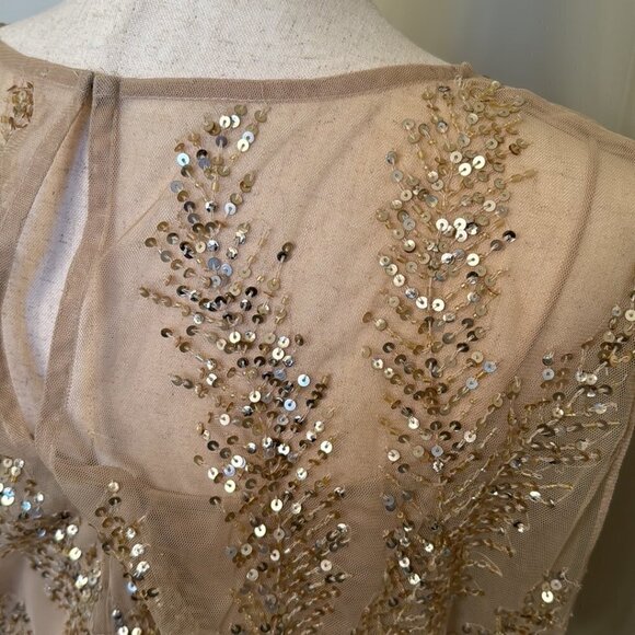 Aidan Mattox Sequined Gold and Champagne Dress Size 4 - Picture 9 of 11